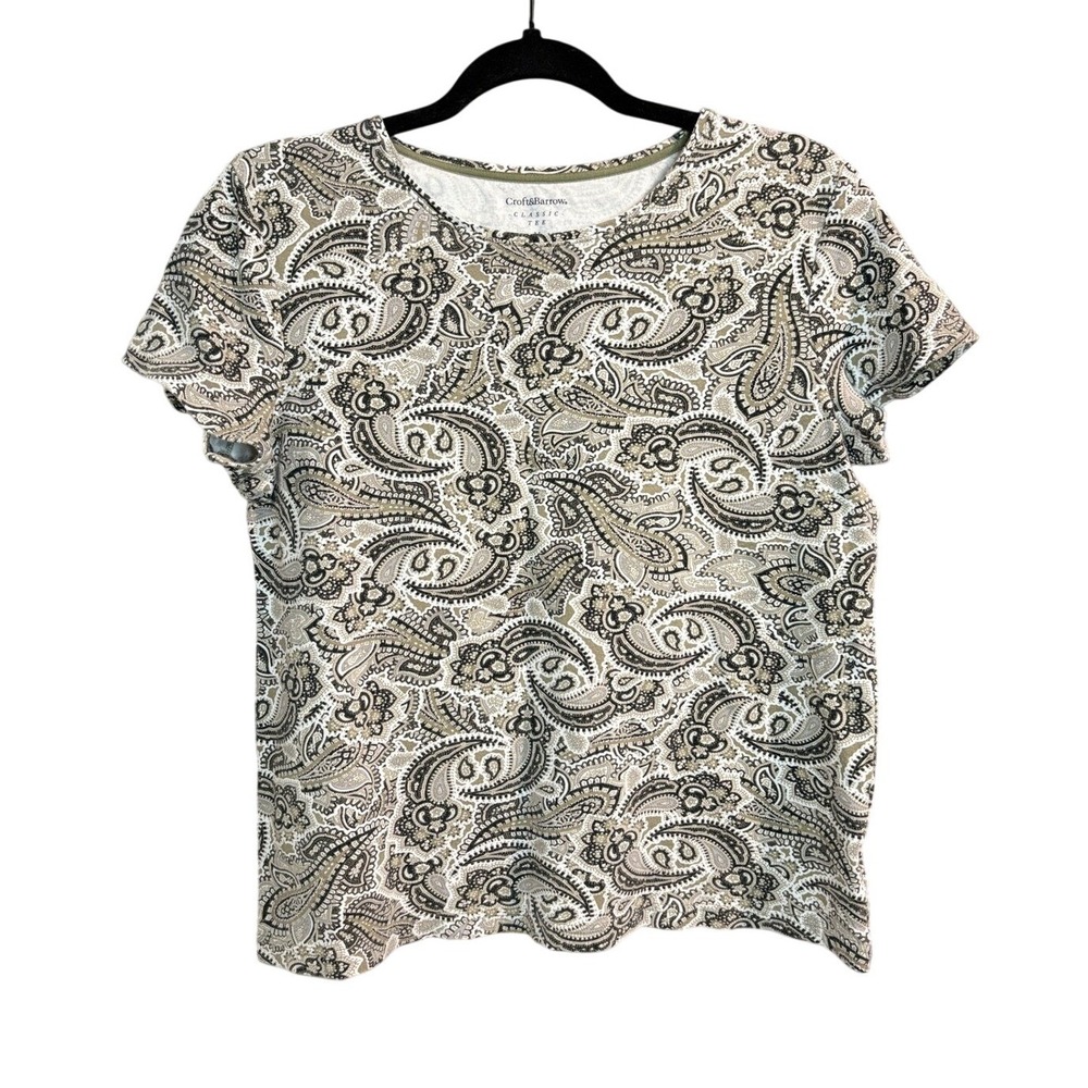 Croft & Barrow Green Paisley Classic Tee Womens Medium Short Sleeve Crew Neck
